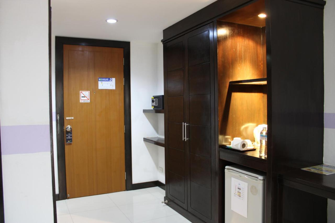 Chana Hotel Phuket מראה חיצוני תמונה