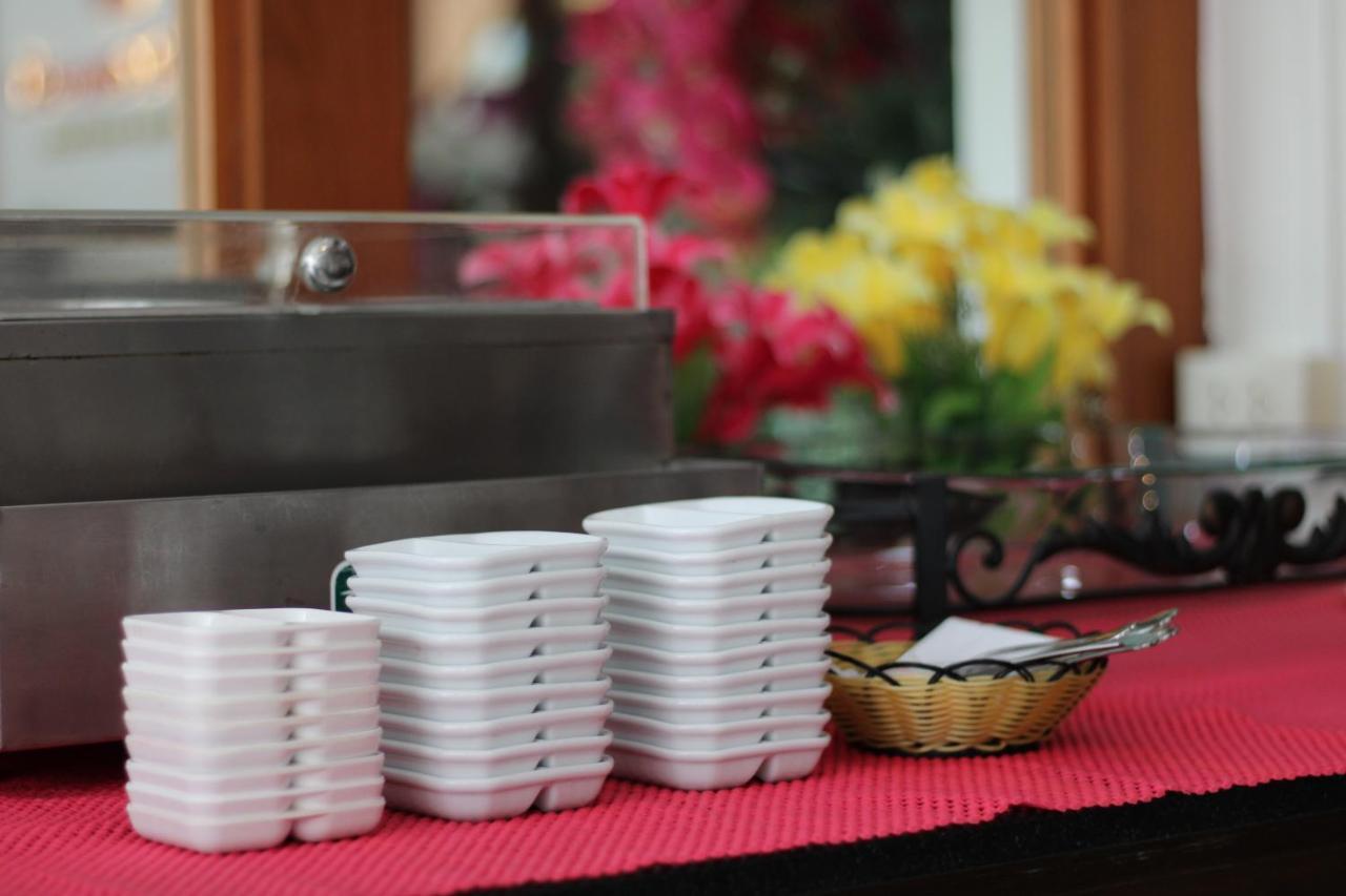 Chana Hotel Phuket מראה חיצוני תמונה