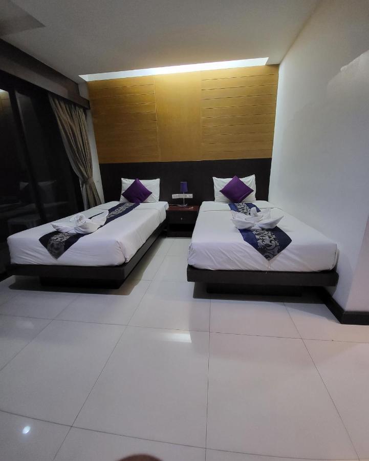 Chana Hotel Phuket מראה חיצוני תמונה