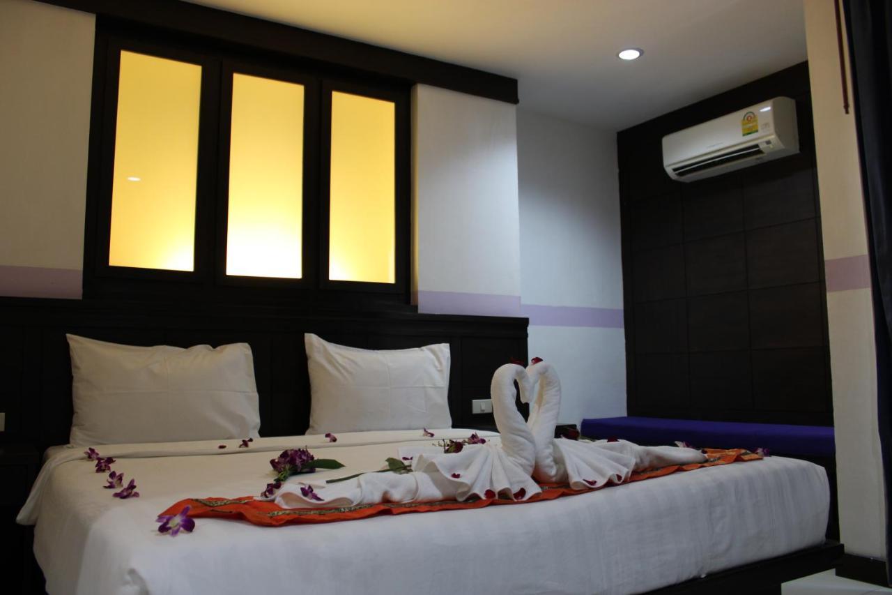 Chana Hotel Phuket מראה חיצוני תמונה