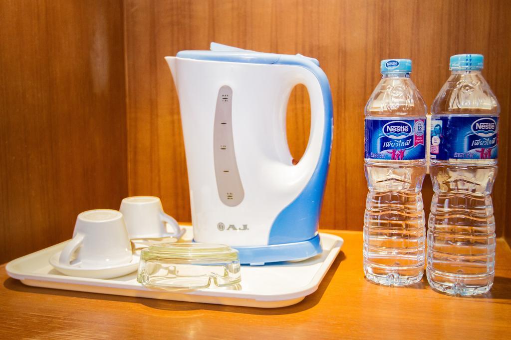 Chana Hotel Phuket מראה חיצוני תמונה