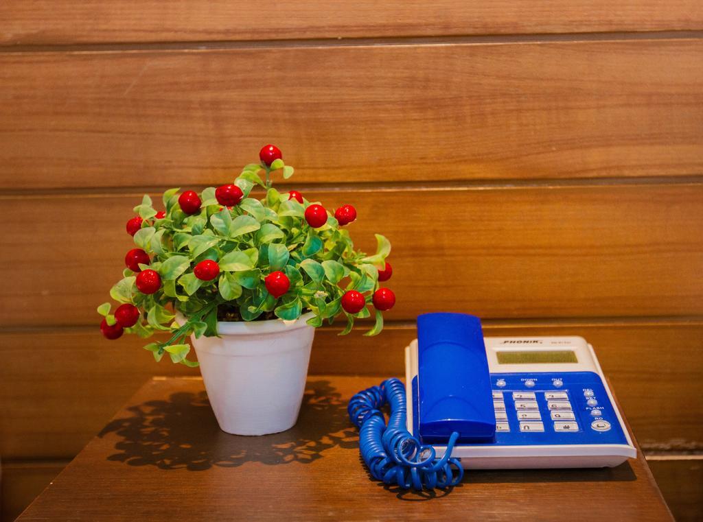 Chana Hotel Phuket מראה חיצוני תמונה