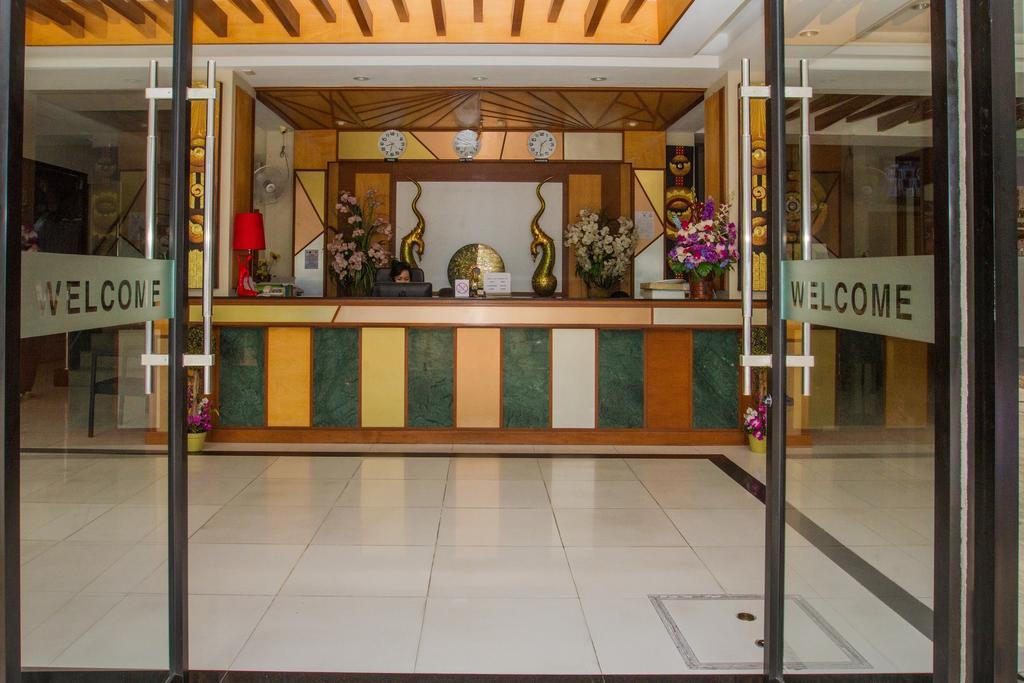 Chana Hotel Phuket מראה חיצוני תמונה